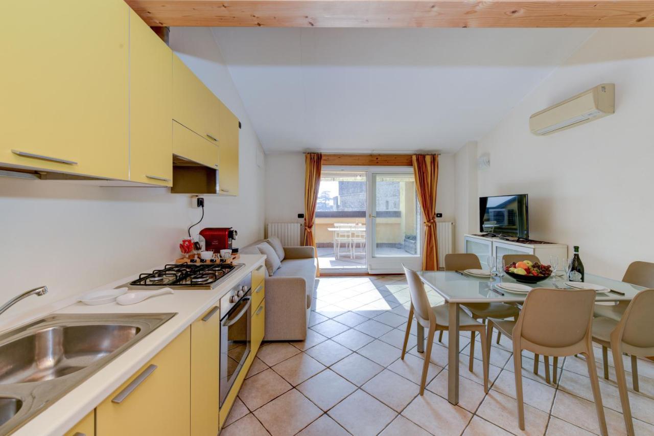 Sunset Apartment Home & Terrace Sirmione Exterior foto